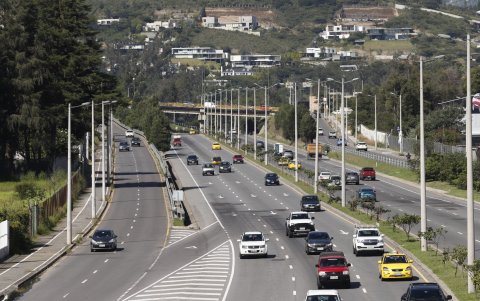 Por la Ruta Viva circulan alrededor de 90.000 vehículos a diario.