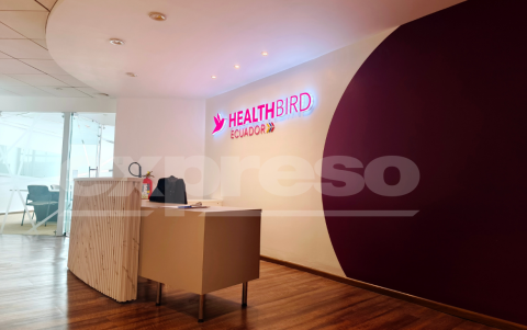Quito.  HealthBird Ecuador funciona en la oficina 1001 del Edificio La Previsora, aunque casi no hay presencia de personal.