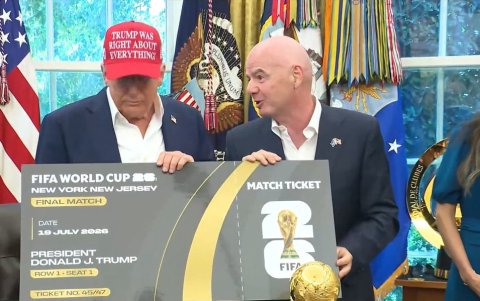 El presidente Donald Trump y Gianni Infantino.