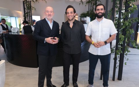 Vicente Vallarino, Mario Costa y Eduardo Adum.