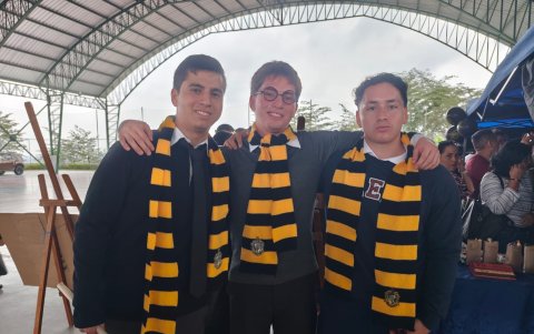Estudiantes aplican mentefactos y lógica en experiencia inspirada en Hogwarts