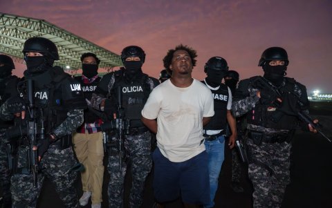 Capturan a alias Bob Marley, cabecilla de la banda criminal ChoneKillers en Durán.