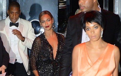 Jay Z, Beyoncé y Solange Knowler.