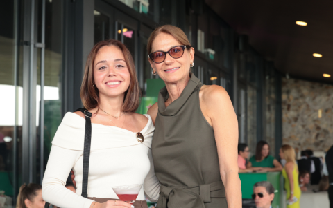 Tatiana Guzmán y Gissela Simon.