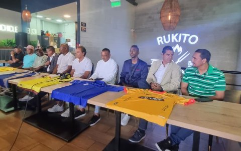 Exjugadores de Barcelona y Emelec participarán en l Clásico del Astillero en Europa 2026.