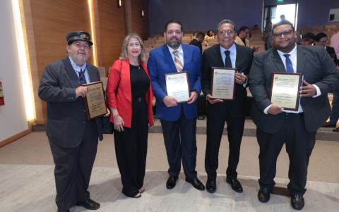 Jaime Páez, Alexandra Ponce, Jorge Arroyo, David Stay y Fausto Cabrera.