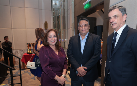 Aránzazu de Gomendirrutia Game, José Arévalo y Pedro Sanz.