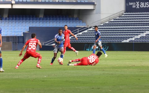 Emelec recibe a El Nacional en el Capwell.