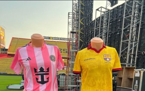 Será la primera vez que el equipo estadounidense rivalice ante Barcelona.