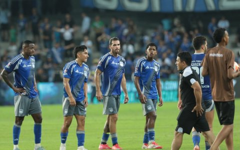 Emelec sigue soñando en llegar a Copa Sudamericana.