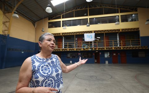 Marisol Castro, presidenta de la Federación Ecuatoriana de Patinaje, contraria a la decisión de 'desalojo' del COE.