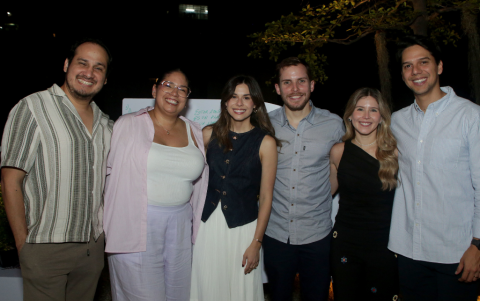 Gabriel Calderón, Fernanda Arregui, Adriana Jalil, Arturo Stacey, Ana Stacey y Jaime Jaramillo.