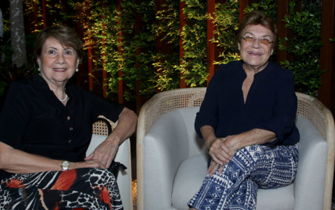 María de los Ángeles Feraud y Patricia González.