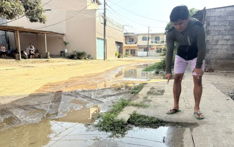 Alcantarillado. Los residentes reclaman por la falta de alcantarillado. Un problema que vienen denunciando desde hace varios años.