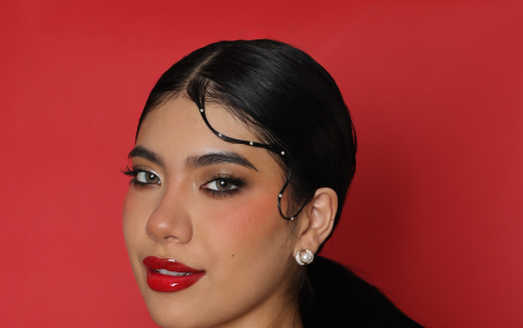 Esta opción es ideal para una cena o evento en la noche.