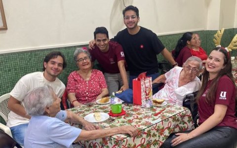 El club combina logística, formación emocional y trabajo comunitario para construir ciudadanos éticos y conscientes de su entorno.