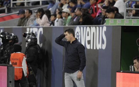 El DT Ismael Rescalvo sigue al mando. Retomaría actividad el 5 de enero.