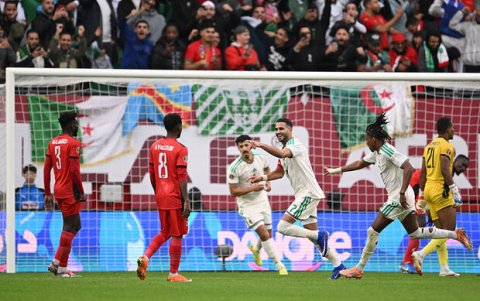 Argelia será comandado por Riyad Mahrez.