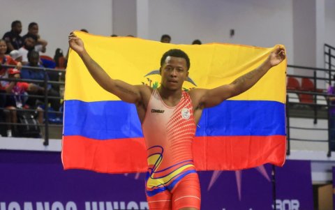 Jeremy Peralta se proyecta como una de las figuras más destacadas de la lucha libre ecuatoriana.