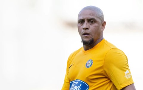 Roberto Carlos fue un destacado lateral izquierdo de la selección brasileña de fútbol.