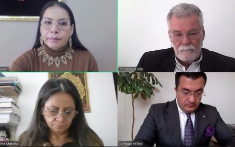 Reunión telemática donde acudieron Diana Atamaint, Enrique Pita, Elena Nájera y Jorge Cabrera.