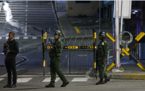 Venezuela reportó ataques y explosiones en su país por parte de Estados Unidos.