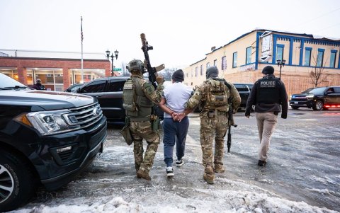 La detención se realizó en Minneapolis, en un operativo ejecutado por autoridades estadounidenses en coordinación con la Policía Nacional del Ecuador.