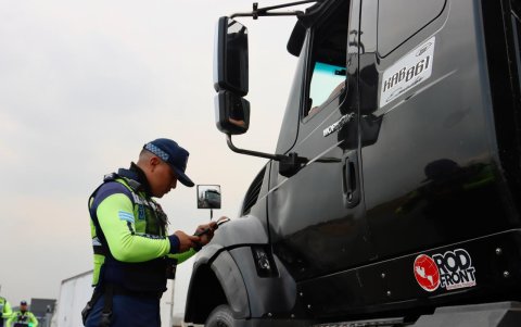 Durante enero se atenderá tanto a vehículos rezagados de años anteriores como a quienes buscan adelantar la matriculación del nuevo periodo.