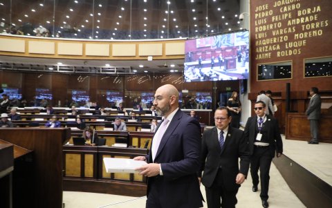 El presidente del Consejo de la Judicatura, Mario Godoy, compareció ante la Asamblea Nacional el 5 de enero de 2026 para responder por las denuncias del juez Carlos Serrano.