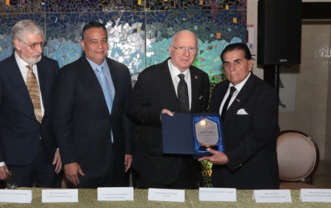 Antonio Marques, José Ignacio Arévalo, Xavier Simon y Mario Viteri.