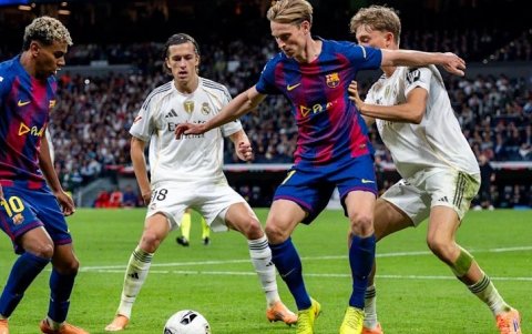 Real Madrid y FC Barcelona se vuelven a medir por una Supercopa de España.