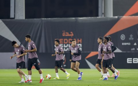 Mbappé liderará el ataque de Real Madrid.