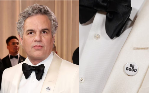 Mark Ruffalo y el pin de Be Good, en crítica a ICE.