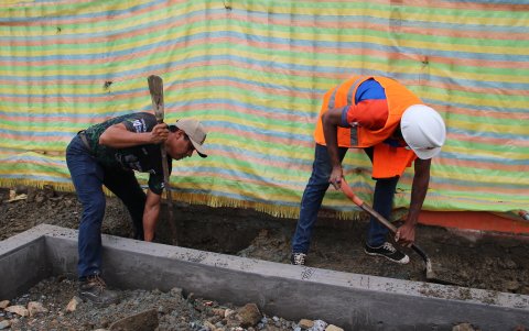 Los trabajos tienen un plazo de ejecución de seis meses y beneficiarán a más de 5.000 vecinos de los dos barrios involucrados.