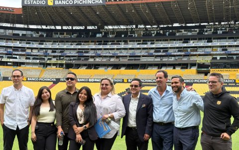 Personal de logística de Inter Miami recorrió la cancha, camerinos y accesos.