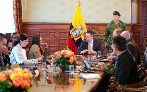 Daniel Noboa encabezó ayer la reunión en Carondelet con el Bloque de Seguridad.