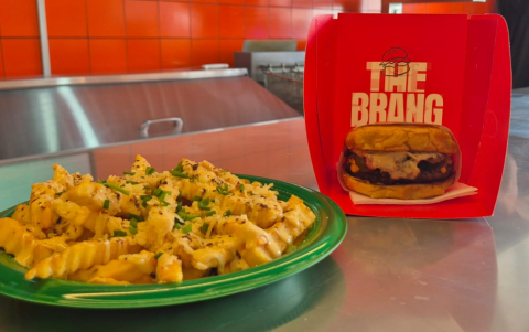 The Brang comenzó como reuniones de amigos alrededor de la parrilla.