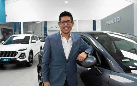 Michael Morales, gerente comercial de Armacar.