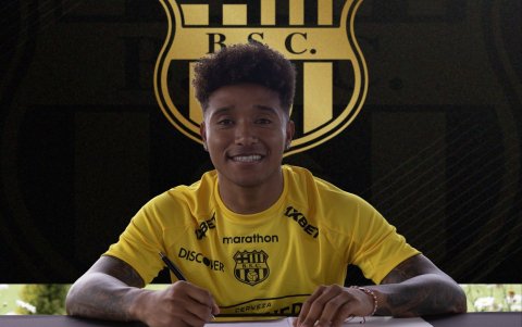 Jonnathan Mina, nuevo lateral izquierdo del Ídolo.