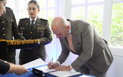 El centro operará como un mecanismo especializado para recopilar, analizar y convertir datos en inteligencia estratégica y operacional.