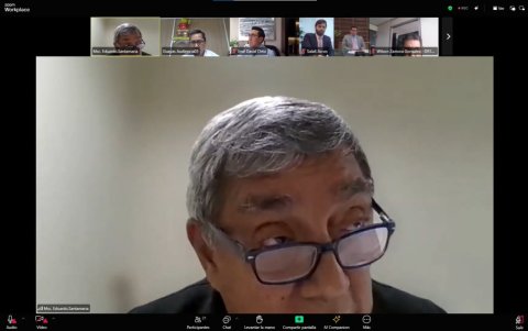 El juez Eduardo Santamaría declaró improcedente la acción de protección de Ingrid Martínez Leisker.