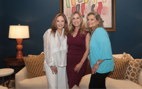 Kathya Loyola, Diana Arenas y Jéssica Quiñónez.