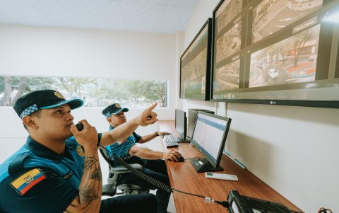 Centro de monitoreo al interior del EAS Ceibos.