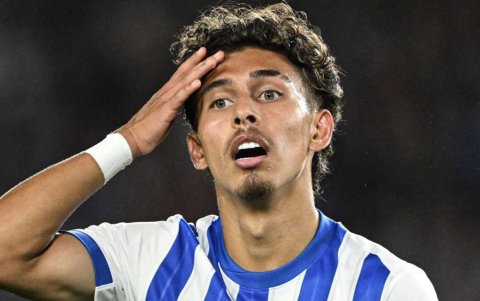 Jeremy Sarmiento no logró tener regularidad en el mismo Brighton.