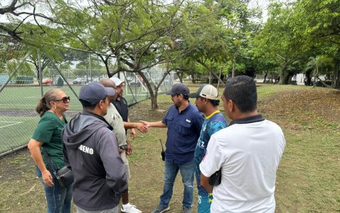Los profesores están consternados por la muerte de Juan Garcés.