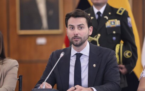 Niels Olsen, presidente de la Asamblea Nacional, anunció que los proyectos urgentes serán tramitados dentro de los plazos legales.