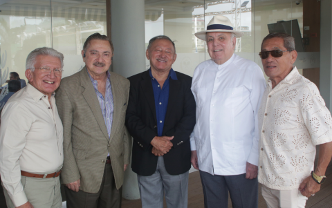 Eduardo Erazo, Francisco Guzmán, Washington Vanegas, Javier Flores y Jaime Durango.