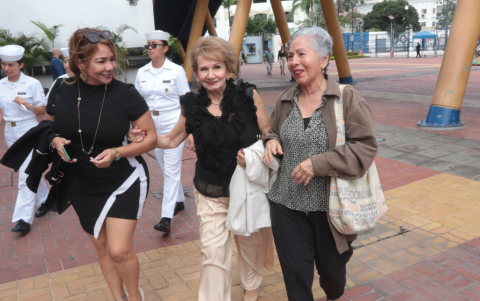 Giglia Donoso, Sorya Gutiérrez y Amelia Moreno.