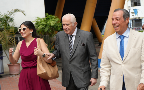Samira Farah, Aquiles Rigaíl y Benjamín Rosales.