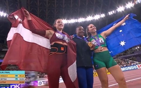 Juleisy Angulo (c) no ha dejado de entrenar diario, enfocada en que las pocas competencias 2026 que tendrán la preparan para los Juegos Olímpicos de 2028.